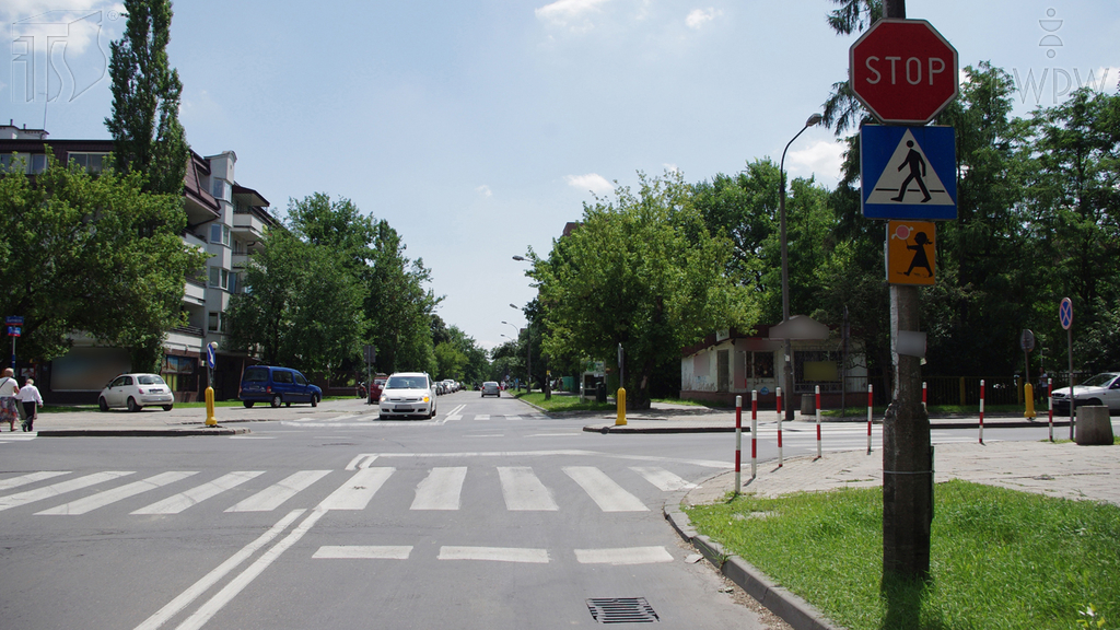 Sytuacja drogowa — pytanie 6117: Czy jadąc na wprost masz pierwszeństwo przed pojazdem nadjeżdżającym z kierunku przeciwnego, skręcającym w lewo?