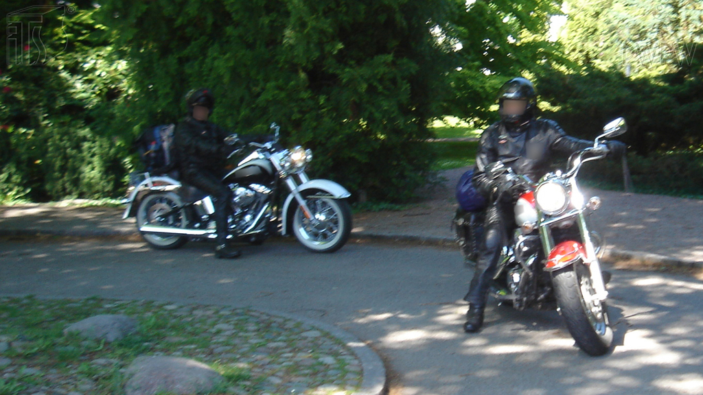 Sytuacja drogowa — pytanie 6581: Czy masz prawo holować motocyklem inny motocykl?