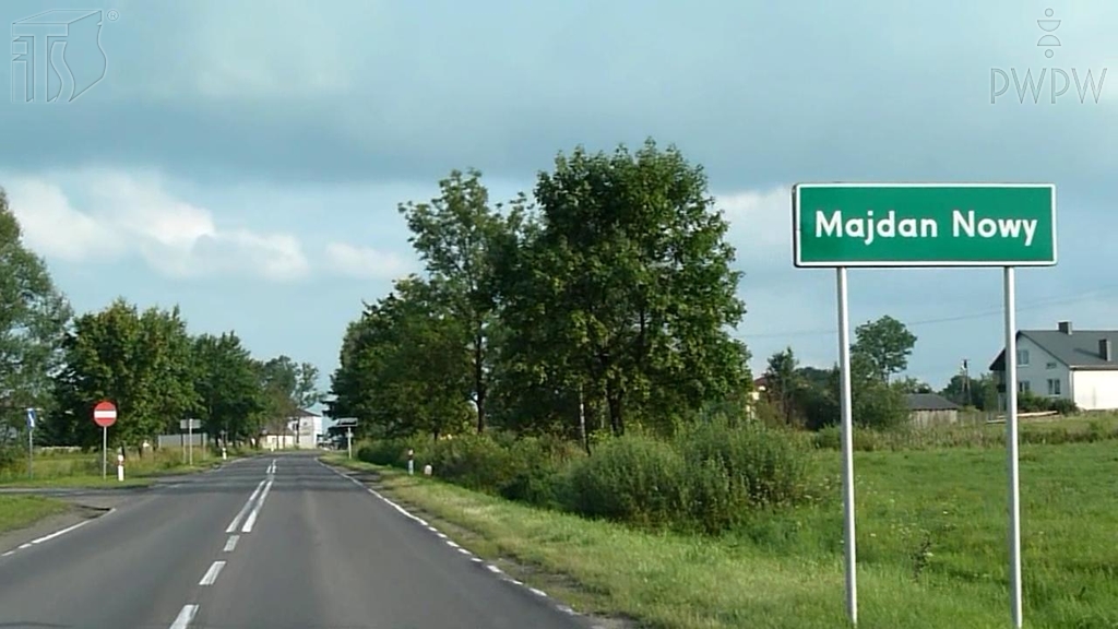 Sytuacja drogowa — pytanie 7187: Który z wymienionych czynników może mieć wpływ na obserwację drogi przez kierującego ciągnikiem rolniczym?