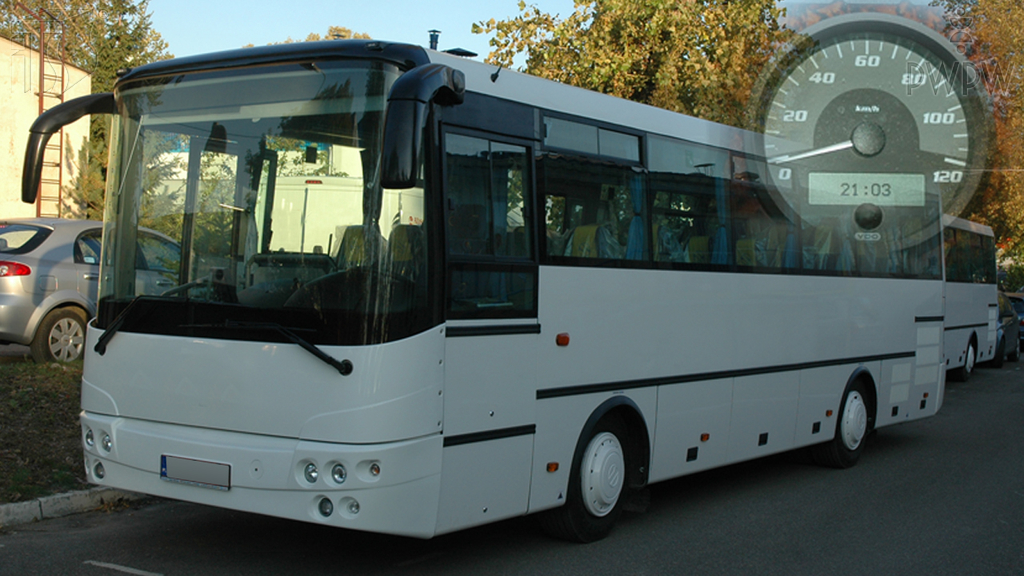 Sytuacja drogowa — pytanie 7211: Jakiej prędkości nie pozwala przekroczyć homologowany ogranicznik prędkości, w który jest wyposażony autobus?