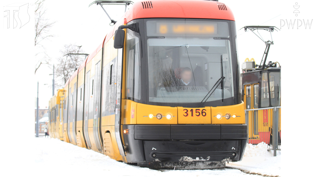 Sytuacja drogowa — pytanie 7097: Co, między innymi, należy sprawdzić przed przystąpieniem do jazdy tramwajem?