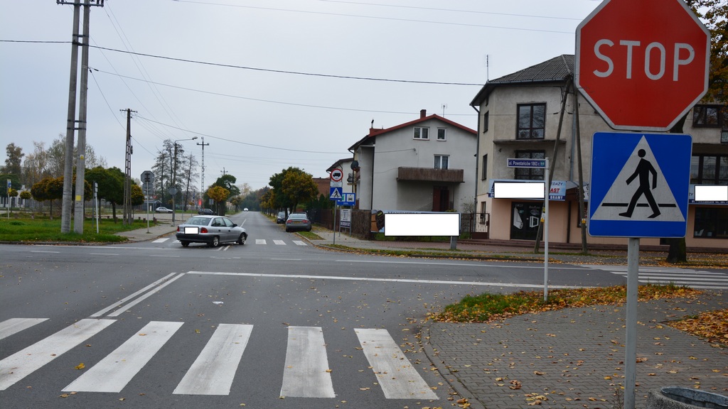Sytuacja drogowa — pytanie 11178: Czy zawsze przed wjazdem na widoczne skrzyżowanie jesteś zobowiązany do zatrzymania się przed wyznaczoną linią?